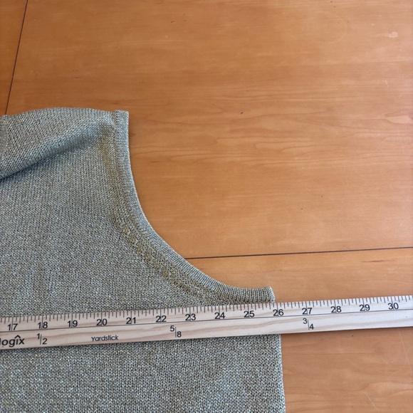 Jessica London 26/28 NWT shimmery, gold sleeveless mock turtleneck knit top - Picture 7 of 11